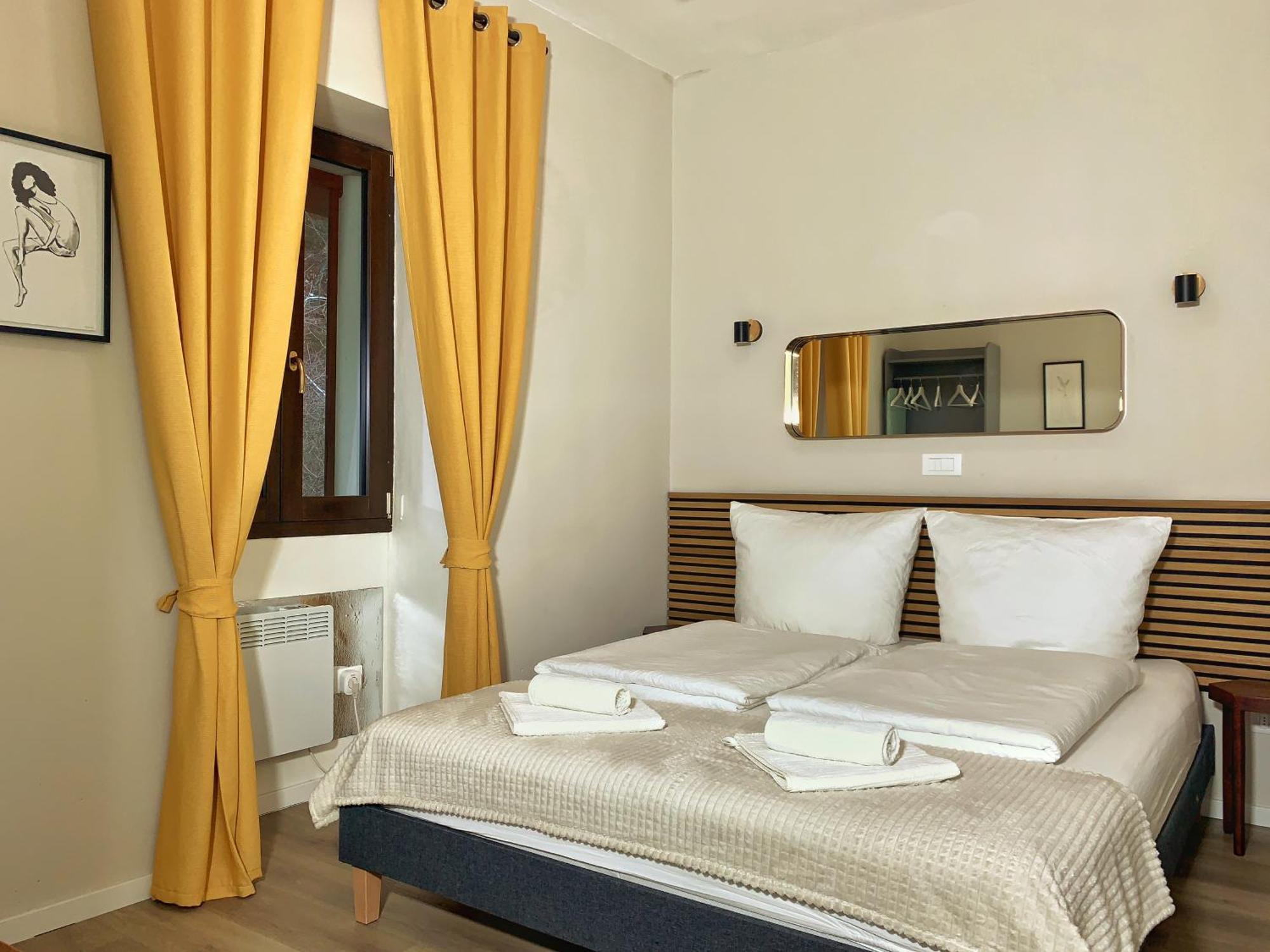 G-House Modernes Apartment Mit Tollem Ausblick ริวาเดลการ์ดา ภายนอก รูปภาพ