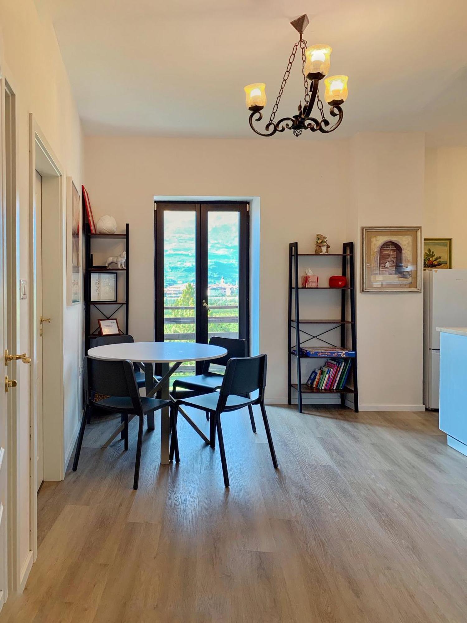 G-House Modernes Apartment Mit Tollem Ausblick ริวาเดลการ์ดา ภายนอก รูปภาพ