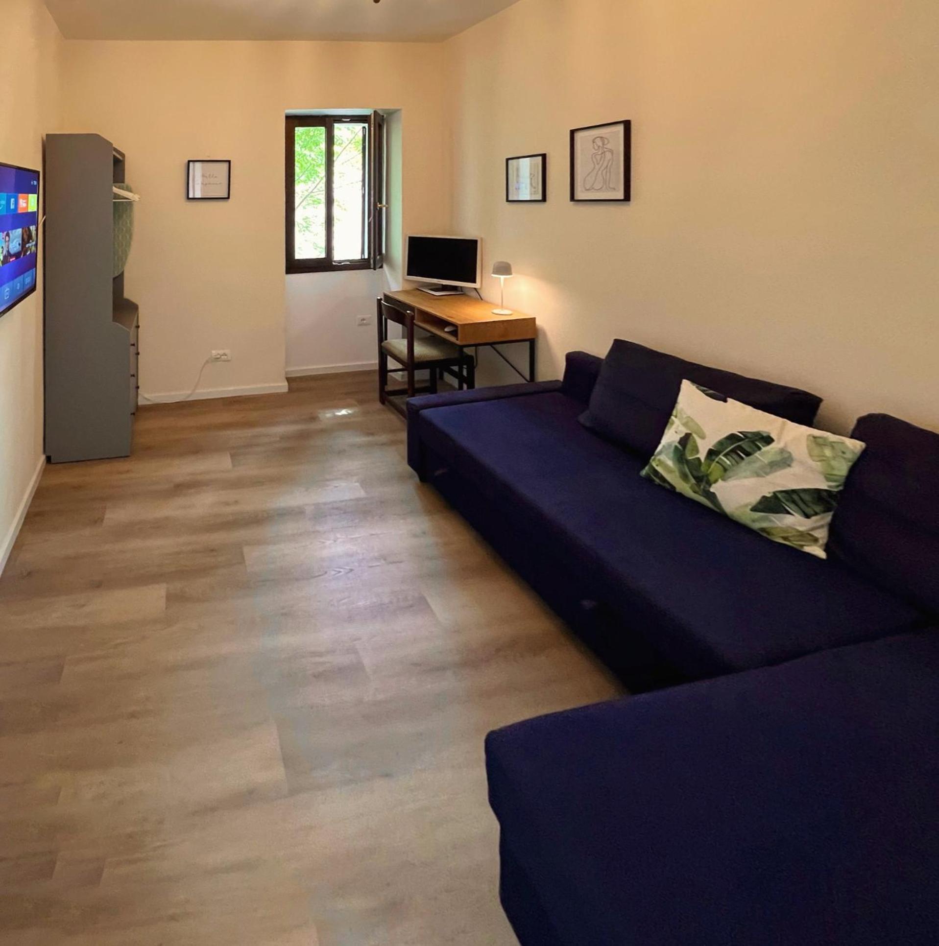 G-House Modernes Apartment Mit Tollem Ausblick ริวาเดลการ์ดา ภายนอก รูปภาพ