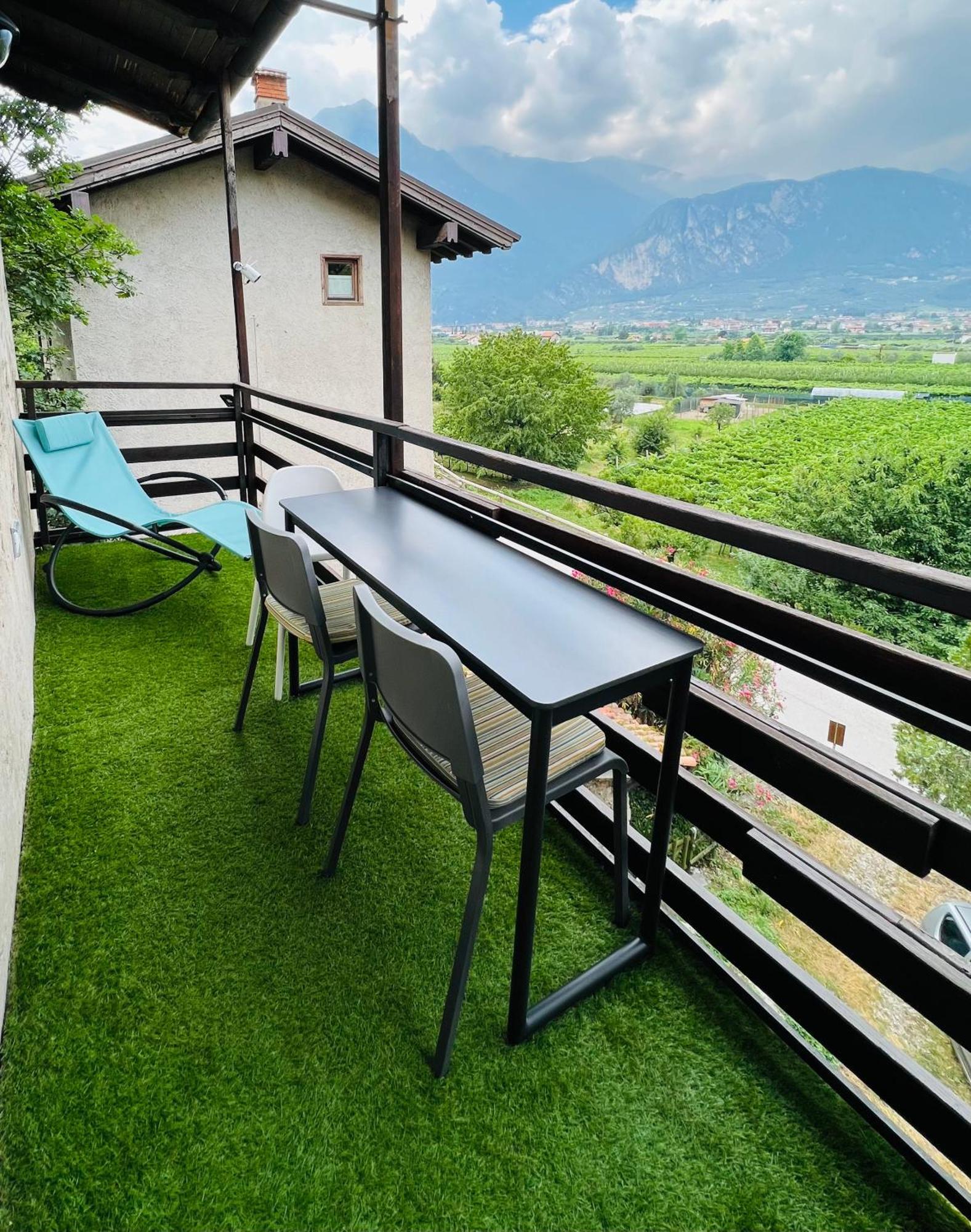 G-House Modernes Apartment Mit Tollem Ausblick ริวาเดลการ์ดา ภายนอก รูปภาพ